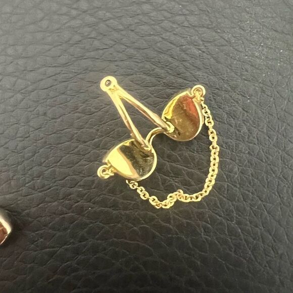 Sunglasses Stud Earrings - Picture 3 of 6